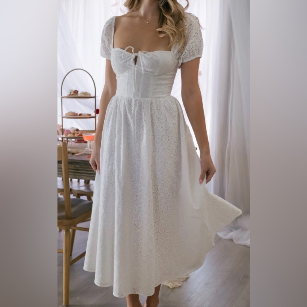 NWOT Morning Lavender Grace Sweetheart Eyelet Dress SOLD OUT ONLINE